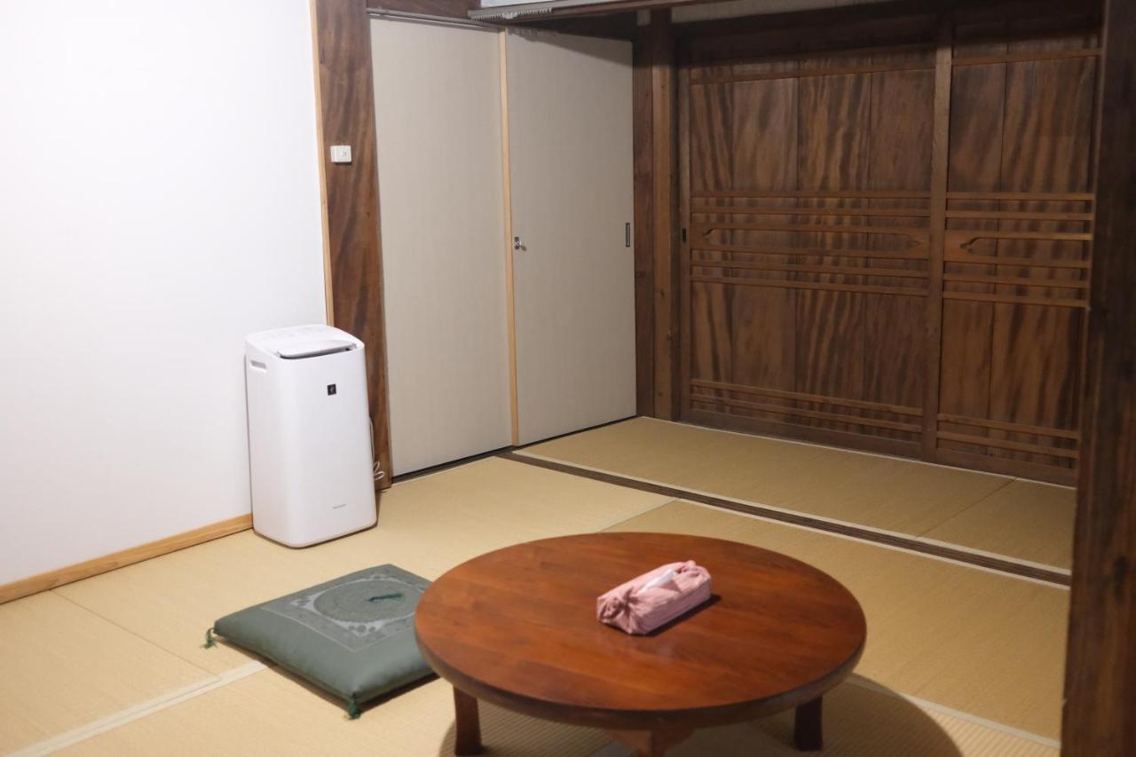 Guesthouse Kojiya 暮らしをつくる宿 旧糀屋 Fukutsu Ngoại thất bức ảnh