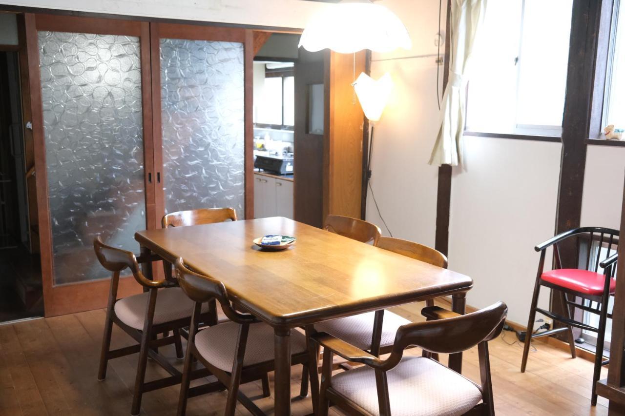 Guesthouse Kojiya 暮らしをつくる宿 旧糀屋 Fukutsu Ngoại thất bức ảnh