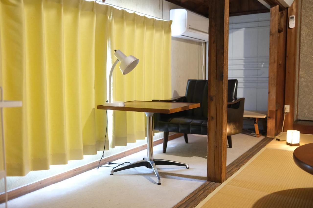 Guesthouse Kojiya 暮らしをつくる宿 旧糀屋 Fukutsu Ngoại thất bức ảnh
